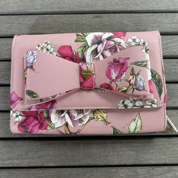 Betsey Johnson Pink Floral Bow Fold Over Clutch Purse - Picture 6 of 7